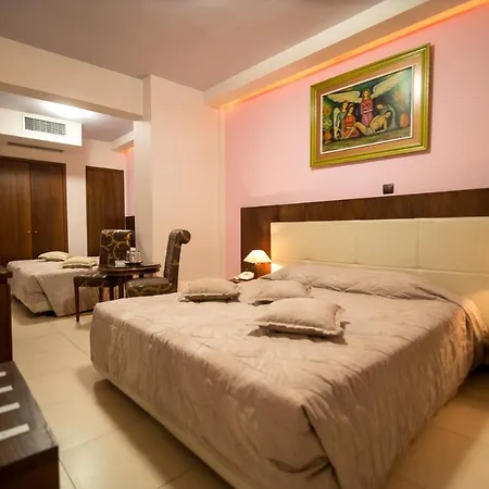 Panorama Hotel 3*