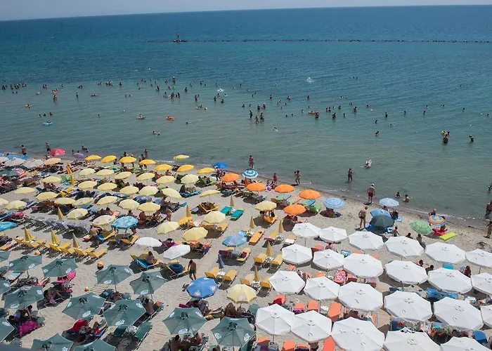 Panorama Hotel 3*